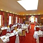 Avisford Park Hotel 